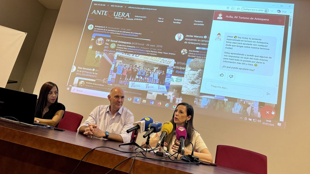 20260707 Presentación del asistente virtual Acilia de la web de turismo de Antequera