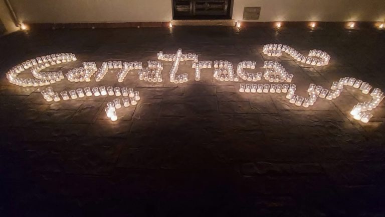 Velas con el nombre de Carratraca en el Festival Embrujo Andalusí