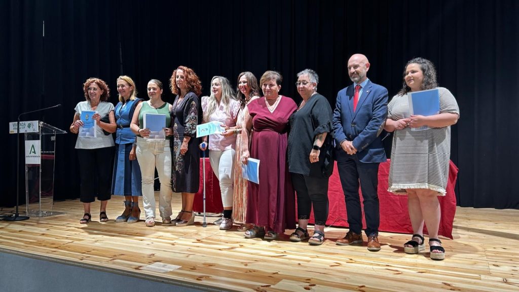 Entrega de 14 viviendas públicas en Almargen