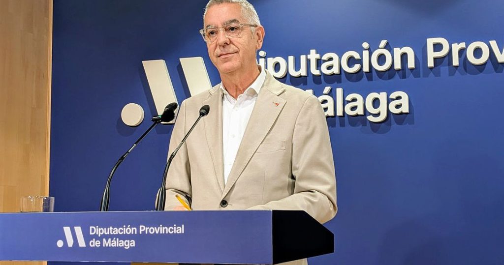 El diputado Juan Márquez, en una comparecencia en la Diputación de Málaga