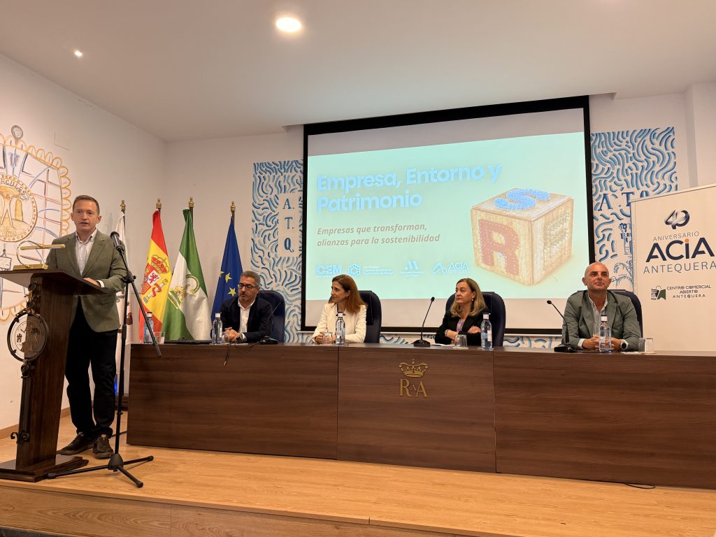 Mesa redonda ‘Alianzas para la sostenibilidad’ en en el Foro RSE Málaga celebrado en Antequera