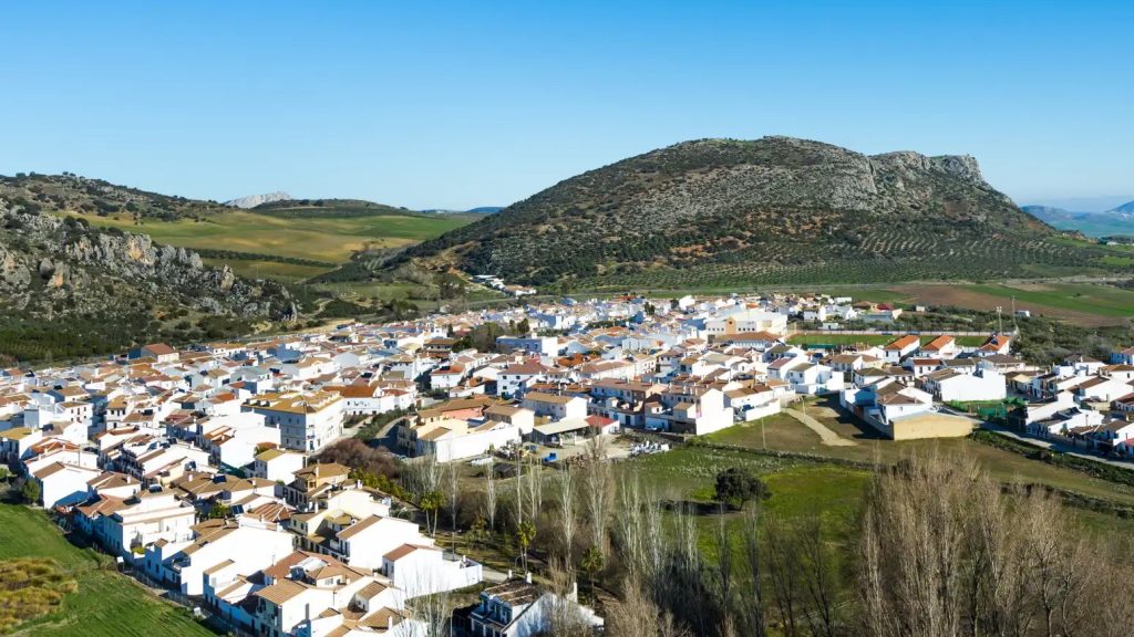 Visita aérea de Cuevas del Becerro